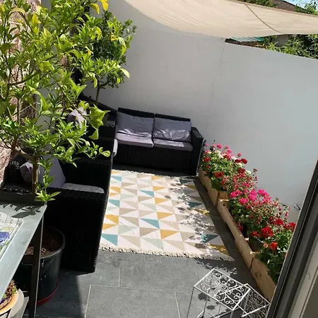 Апартаменты Fleur Houilles